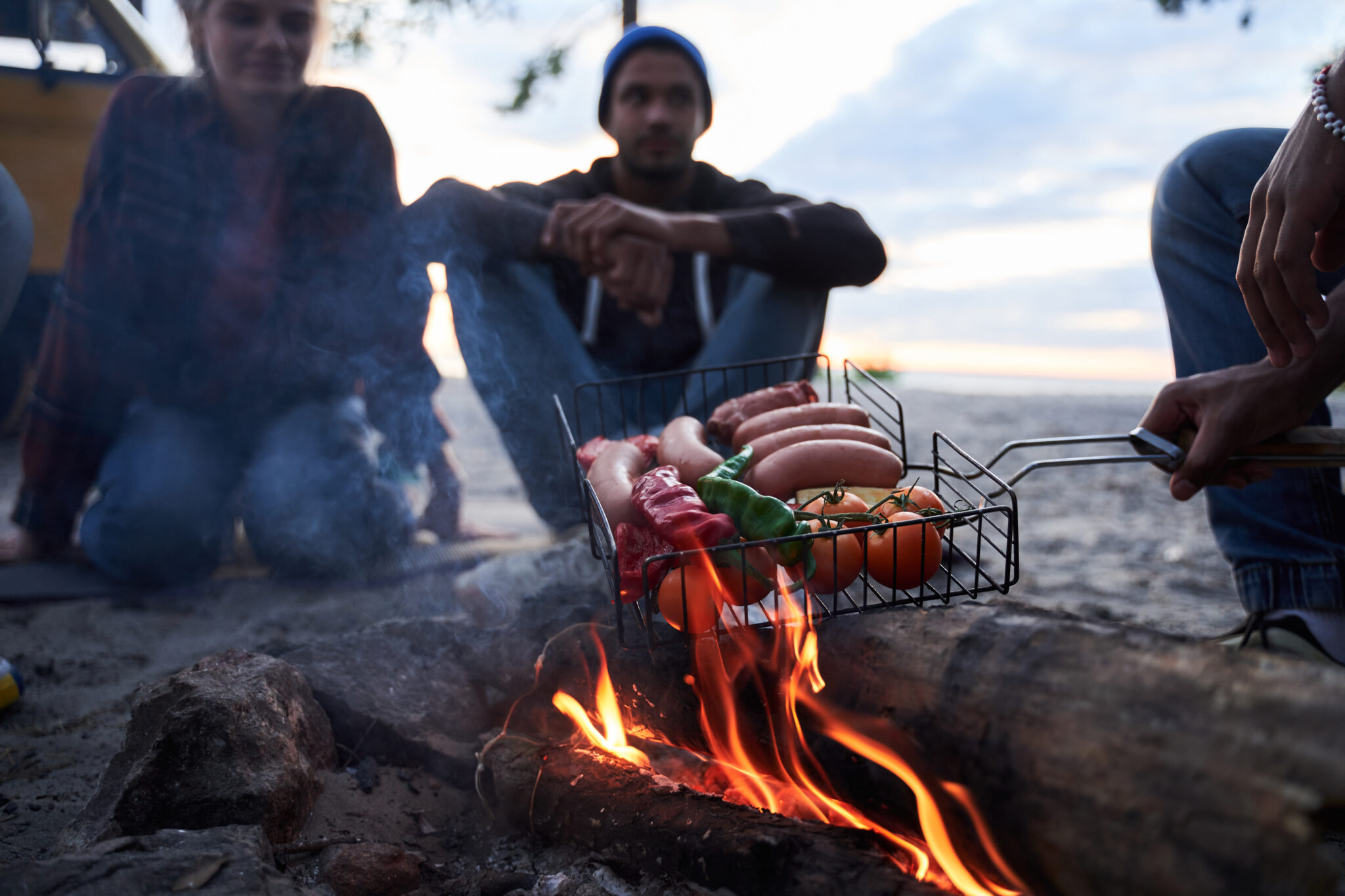 5 Easy Maine Seafood Recipes to Cook Over a Campfire