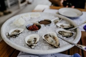 The Must-Go Places for Oysters in Maine This Summer